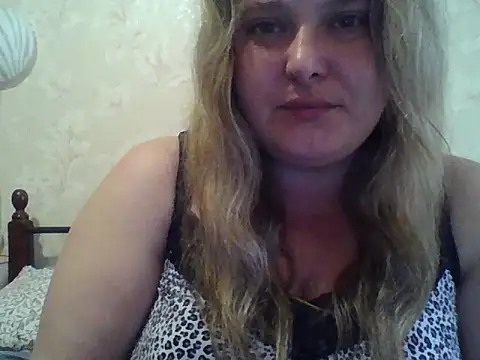Sala de chat en directo de ParisMimi