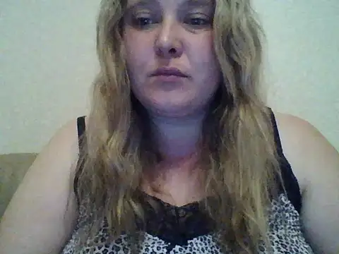 ParisMimi Live Chatraum