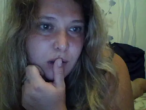 Chat soba uživo modela ParisMimi