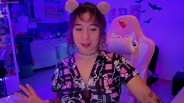 Sala de chat en directo de Celeste_Bauman