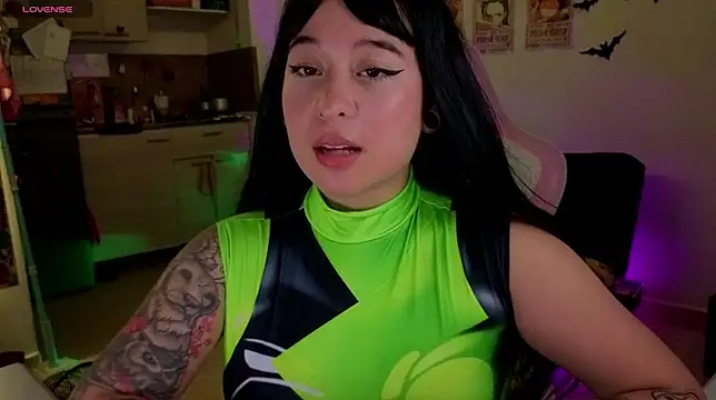 Celeste_Bauman Cameră chat live