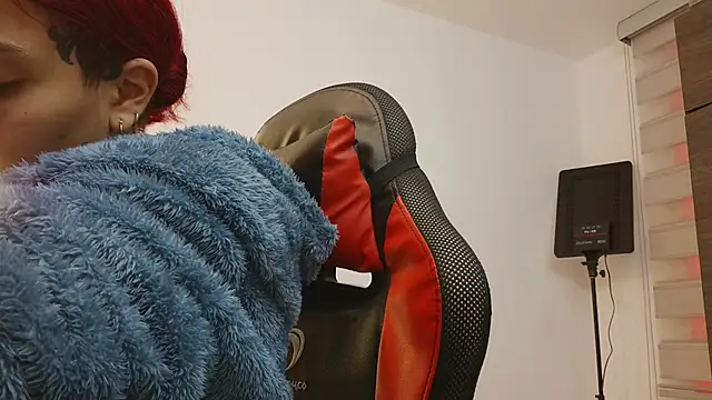 selene_red_'s Live Chat Room