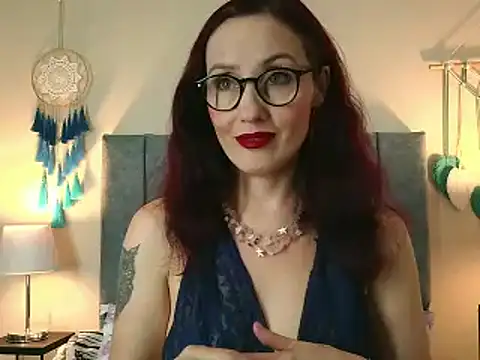 IberianMoonMK Cameră chat live