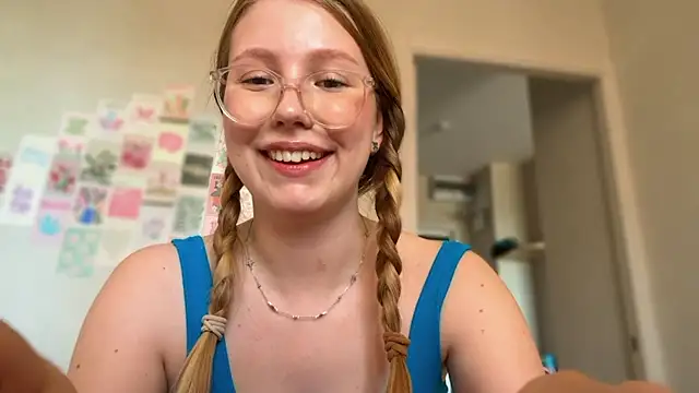 Živá chatovací místnost HoneyAudrey