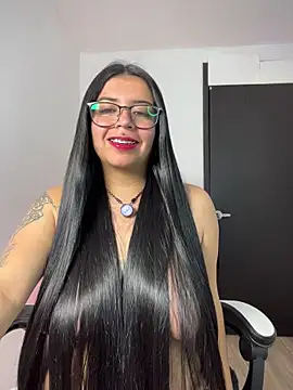Devilsweet17 Live chatroom