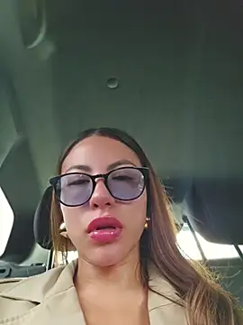Karen_San_Miguel: онлайн-секс-чат