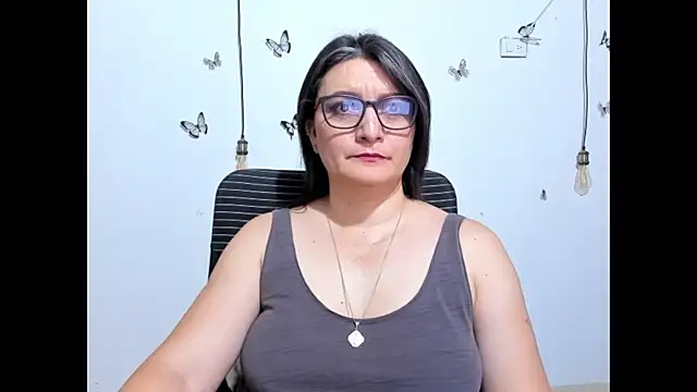 Chat ao vivo de Amie_Adams82_