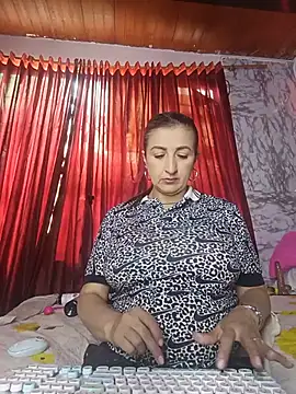 Онлайн чат any_mour