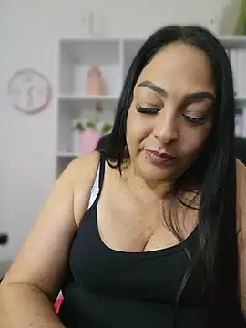 Gina_Myers Live Chatraum