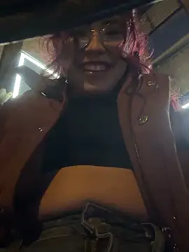 חדר צ'אט בשידור חי של Alexa_Slave