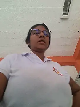 Sofythom1 Cameră chat live
