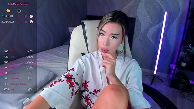 sensualily: вебкам-шоу