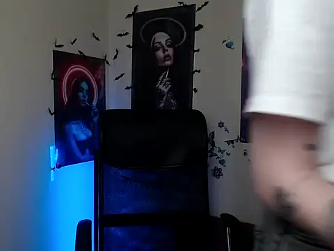 StrangerGi Live chatroom