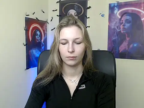 StrangerGi Cameră chat live
