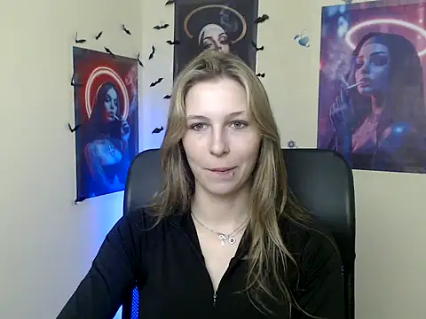 غرفة دردشة StrangerGi المباشرة