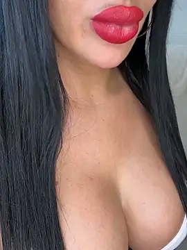 Phòng Chat Trực Tiếp black_Pantherr69
