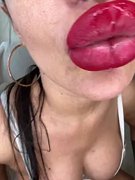 Phòng Chat Trực Tiếp black_Pantherr69