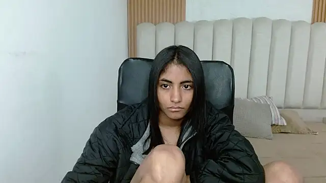 shaneelle – live chatrum