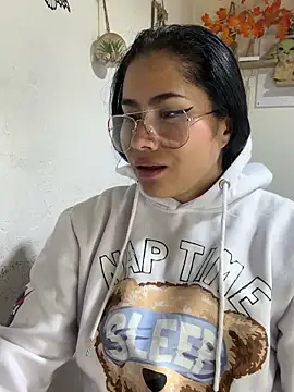 Sweet__Nurse1n Live chat-huone