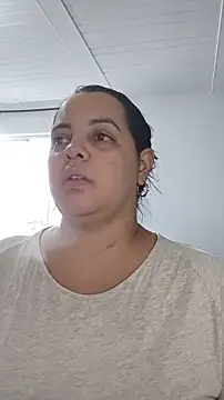 Živá chatovací místnost mia_donatto369
