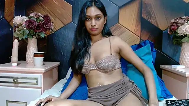 IndianLuscious Adlı Modelin Canlı Sohbet Odası