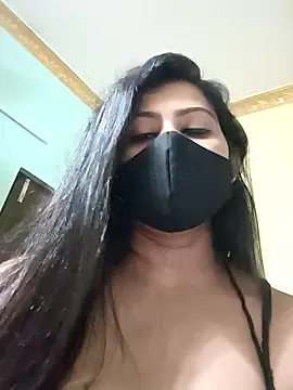 Živá chatovací místnost SANAYA_ROY