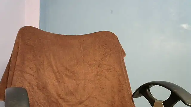 shrishtiGill 现场聊天室