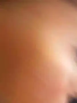Sala de chat ao vivo de Nahiajhonson_