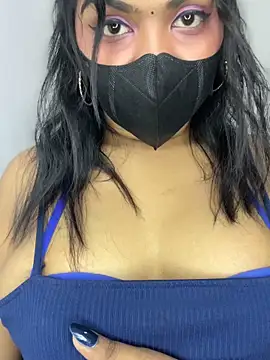 __Tamil_Hot_Chellakutty__ Adlı Modelin Canlı Sohbet Odası