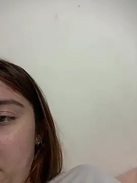 Cloew_Marz Live Chatraum