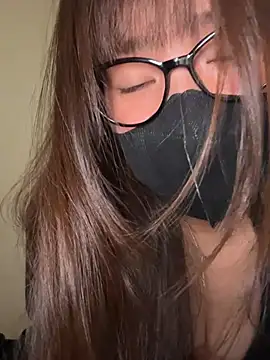 Tieumiu_9x's Live Chat Room