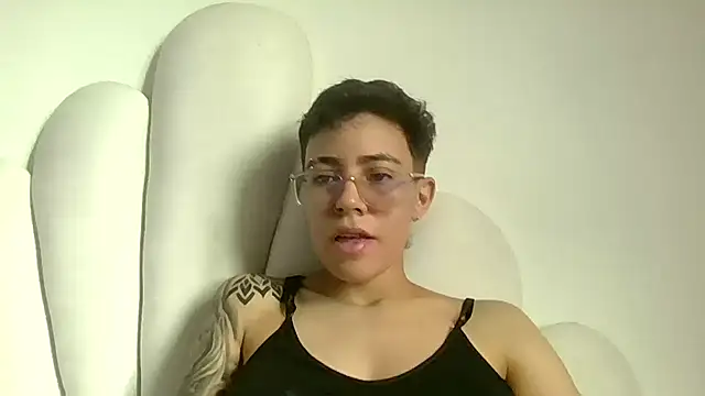 Cutie_Shy_ Ruang Obrolan Langsung