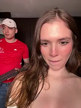 kevin_hotgirls: δωμάτιο απευθείας συνομιλίας