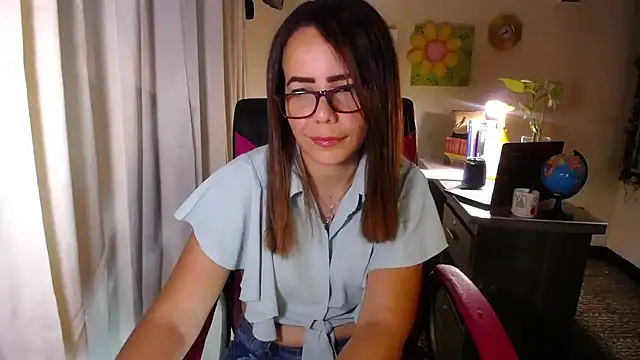 danielle_rose_1 Adlı Modelin Canlı Sohbet Odası