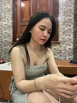 LiLi-Kirix99's Live Chat Room