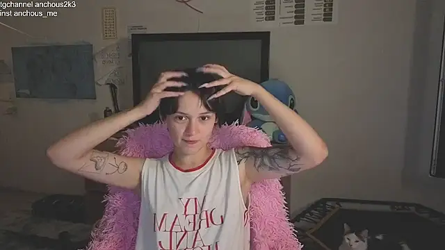 Kisi_misi Cameră chat live