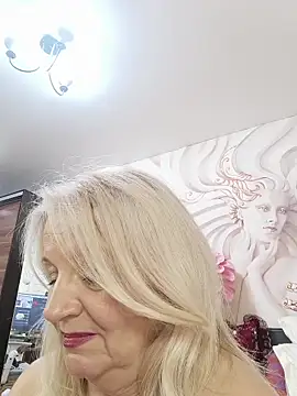 AvrilMillersのライブチャットルーム