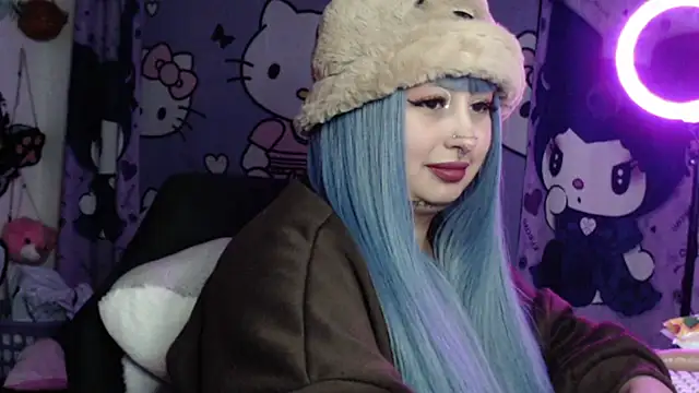 lussyevans24's Live Chat Room