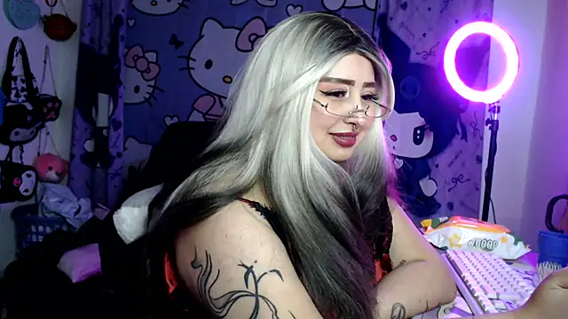 Phòng Chat Trực Tiếp lussyevans24
