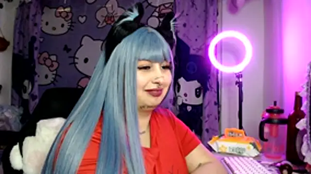 lussyevans24's Live Chat Room