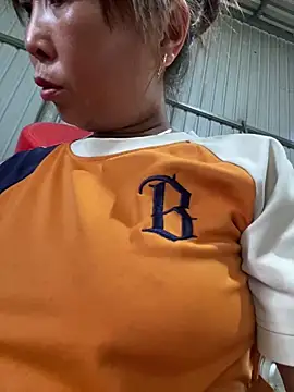 Linaannn Live chatroom