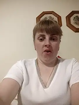 Chat ao vivo de CoddessCrystal