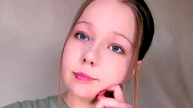 Živá chatovací místnost MelMooon