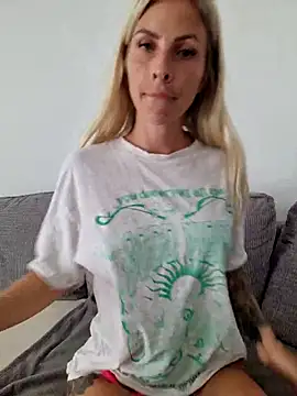 Živá chatovací místnost Luna_Veil