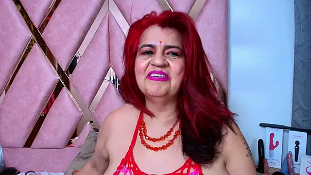 غرفة دردشة RoxetteMature المباشرة
