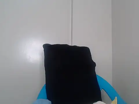 Sala de chat en directo de Brownebony254
