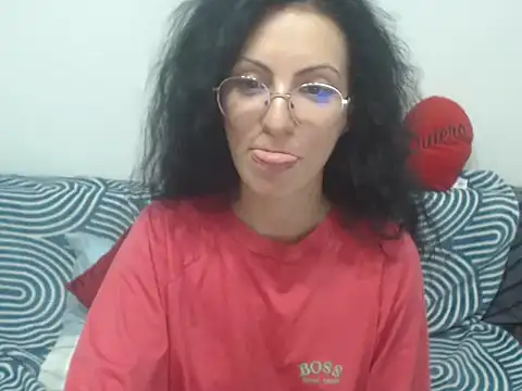 Emmatoo Cameră chat live