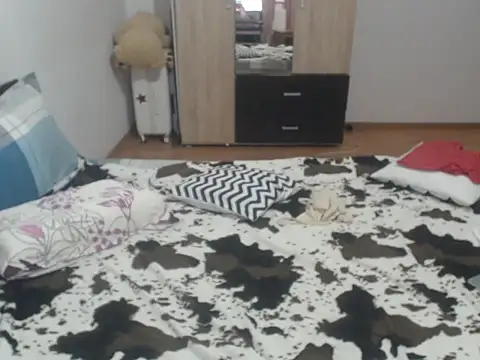 Sala de chat ao vivo de Emmatoo