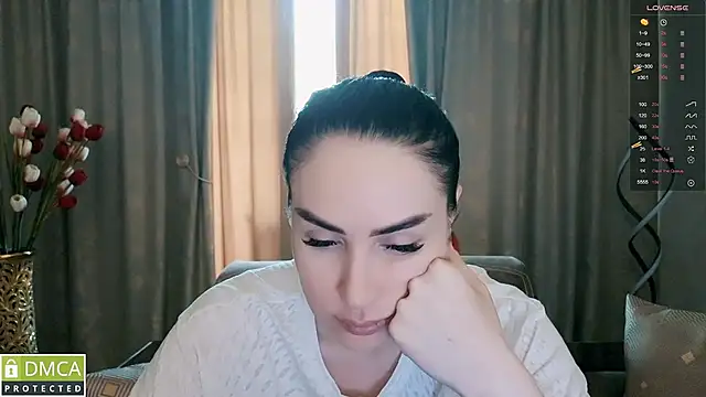 amara_campbell Adlı Modelin Canlı Sohbet Odası