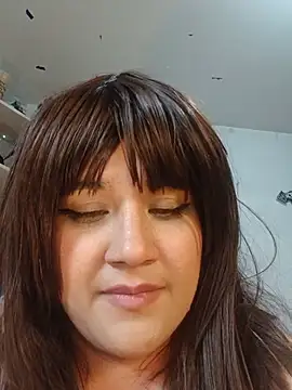 Živá chatovací místnost ItsNaiixa